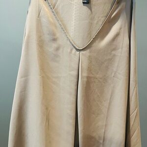 ‘Forever 21’ Elegant Gray V-Neck Flowy Blouse